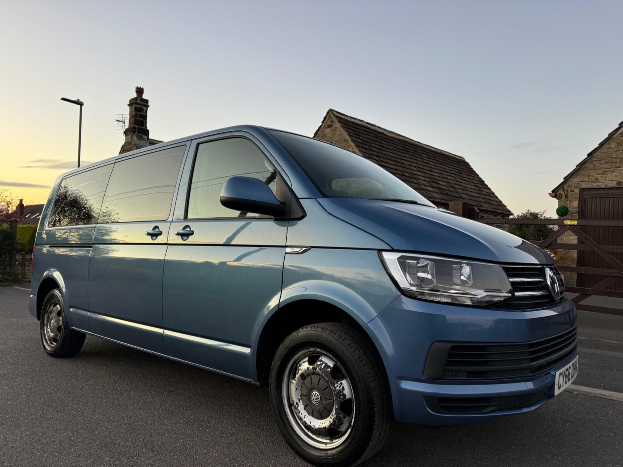 2017 Volkswagen Transporter Shuttle