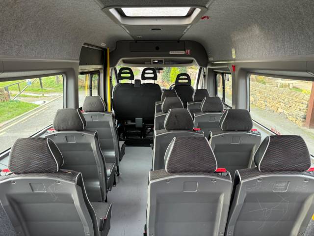 2018 Peugeot Boxer 2.0 BlueHDi 440 L4 H2 Euro 6 4dr