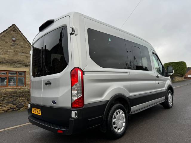 2020 Ford Transit 2.0 350 EcoBlue Trend RWD L2 Medium Roof Euro 6 (s/s) 5dr (12 Seat)